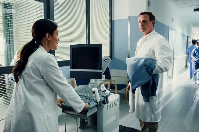 Dr. Nice - Season 2 - Federn lassen - Filmfotos