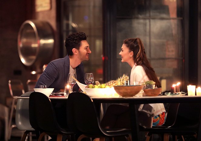 Love Reason Get Even - Episode 10 - Photos - İlhan Şen, Burcu Özberk