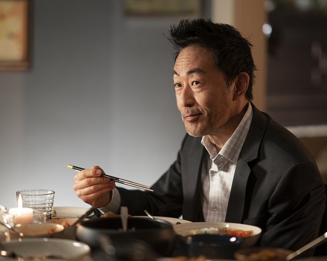 9-1-1 - There Goes the Groom - Film - Kenneth Choi