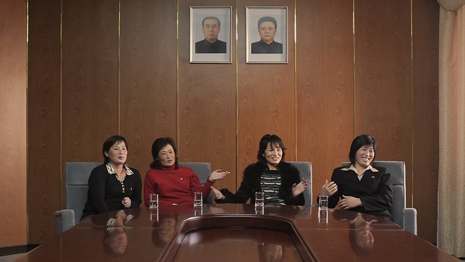 … ned, tassot, yossot … – Frauen, Fußball, Nordkorea - Van film
