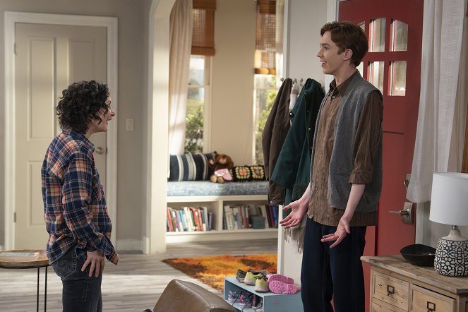The Conners - Season 6 - Less Money, More Problems - Photos