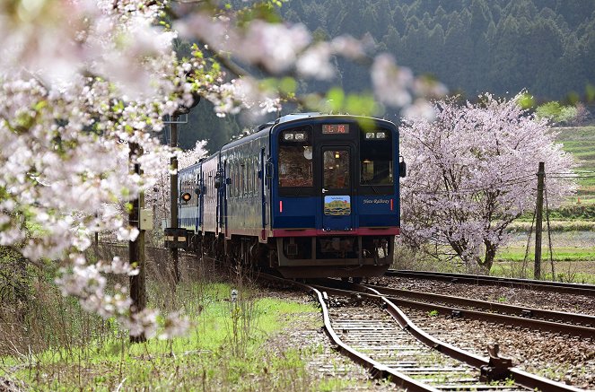 Mit dem Zug durch... - … entlang der japanischen Westküste - Kuvat elokuvasta
