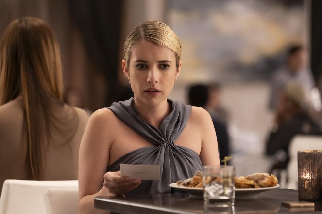 American Horror Story - Delicate - Opening Night - Photos - Emma Roberts