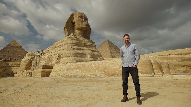The Valley: Hunting Egypt's Lost Treasures - Death of the Pyramids - Van film