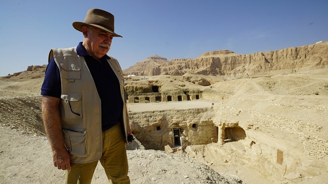 The Valley: Hunting Egypt's Lost Treasures - Season 2 - Curse of the Mummy - Photos