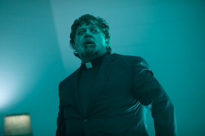 The Exorcism - Photos - Russell Crowe