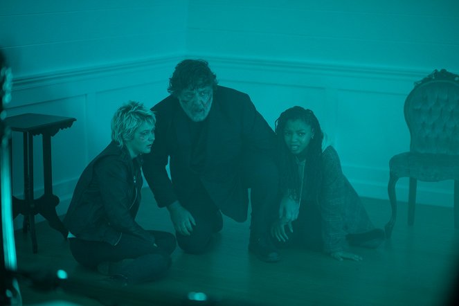 Ördögűzés - Filmfotók - Ryan Simpkins, Russell Crowe, Chloe Bailey