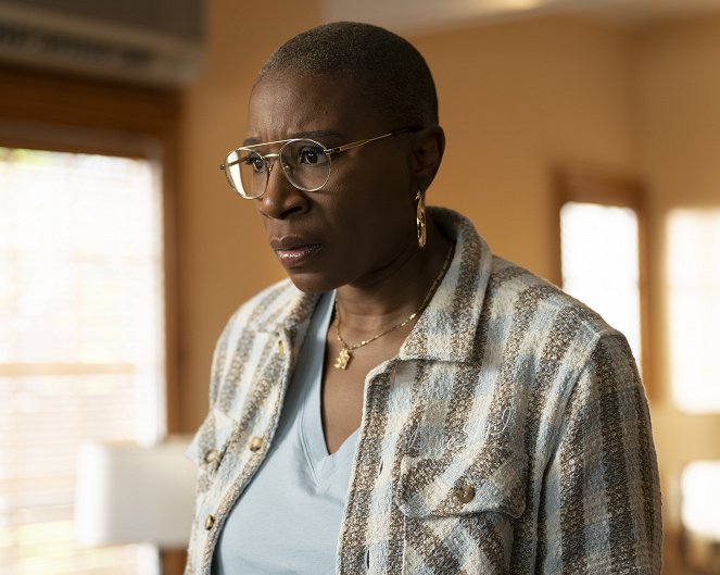 9-1-1 Notruf L.A. - Ashes, Ashes - Filmfotos - Aisha Hinds