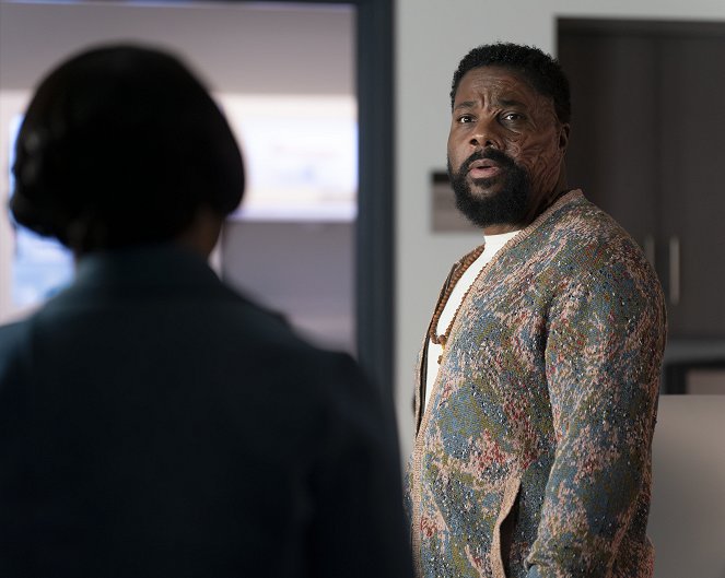 9-1-1 - Ashes, Ashes - Photos - Malcolm-Jamal Warner