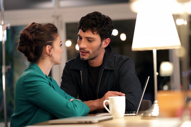 Love Reason Get Even - Episode 20 - Photos - İlhan Şen