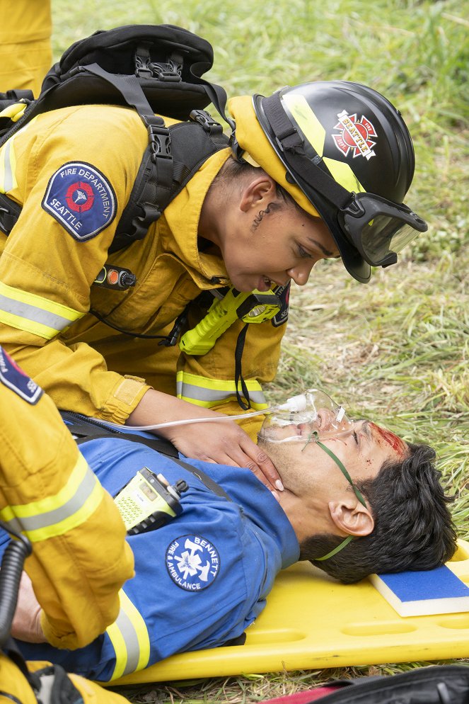 Station 19 - Season 7 - How Am I Supposed to Live Without You - Filmfotos