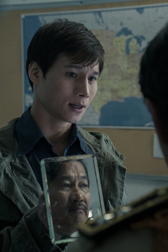 Sympatizant - Poslušný Asiat - Z filmu - Hoa Xuande, Toan Le