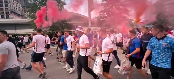 A döntő: A Wembley Stadion ostroma - Filmfotók