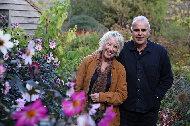 Great British Gardens: Season by Season with Carol Klein - Promo