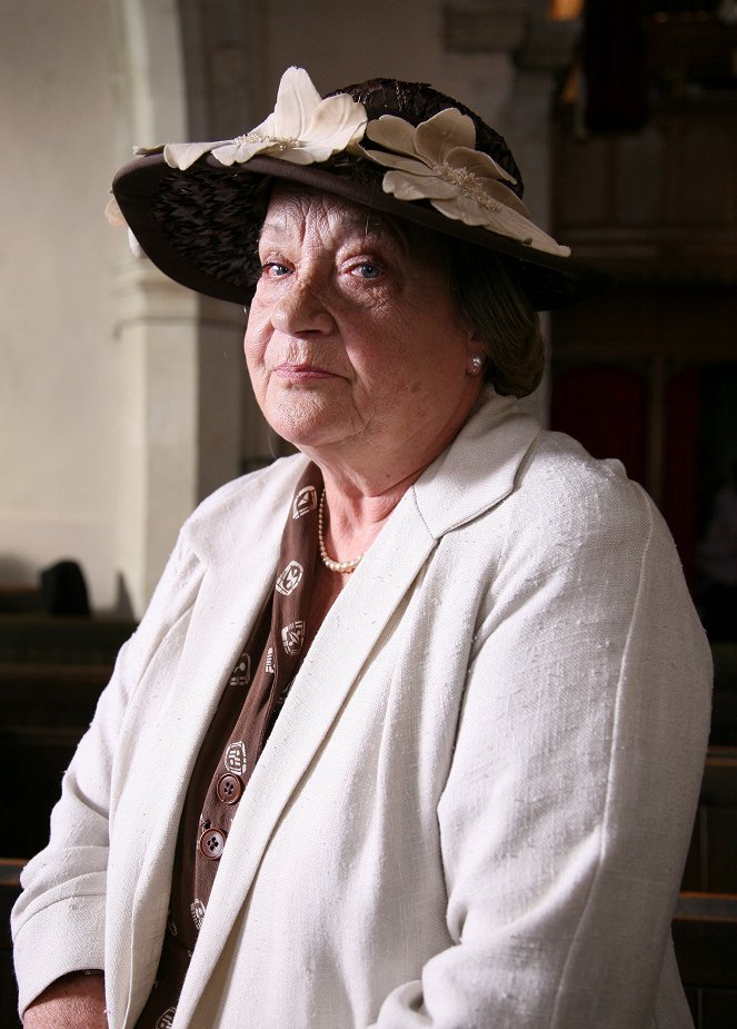 Agatha Christie's Marple - Season 4 - Neiti Pinkertonin salaisuus - Promokuvat - Sylvia Syms