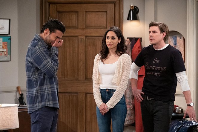 How I Met Your Father - Season 2 - Shady Parker - Photos