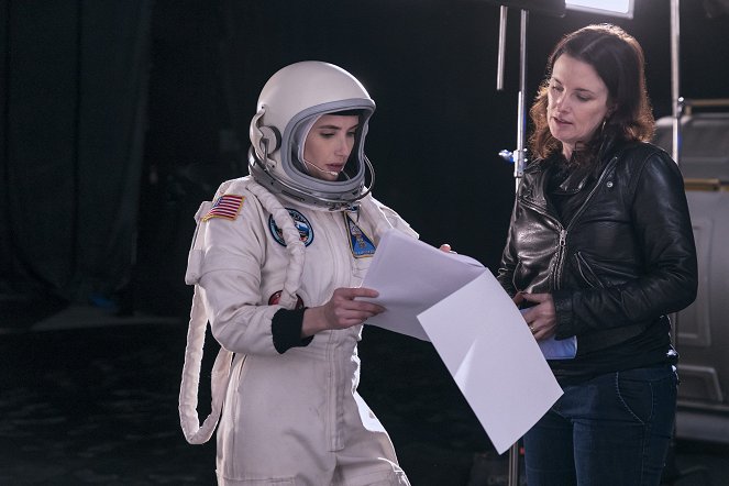 Space Cadet - Making of - Emma Roberts, Liz W. Garcia