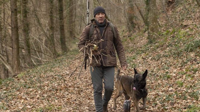 Le Voyageur - Season 2 - La Tentation du mal - Filmfotos - Bruno Debrandt