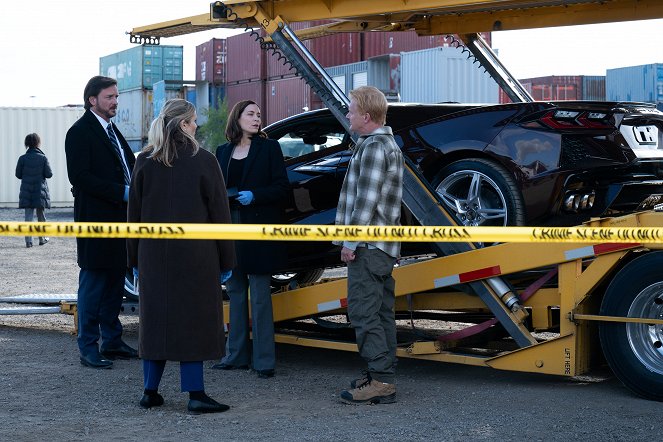 Law & Order Toronto: Criminal Intent - Season 1 - Bleeding Hearts - Photos