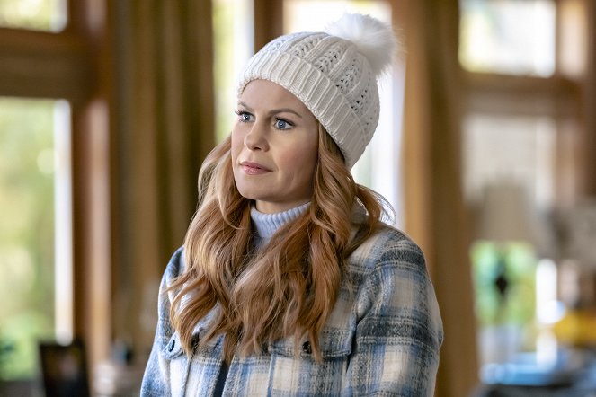 Aurora Teagarden Mysteries: Honeymoon, Honeymurder - Photos