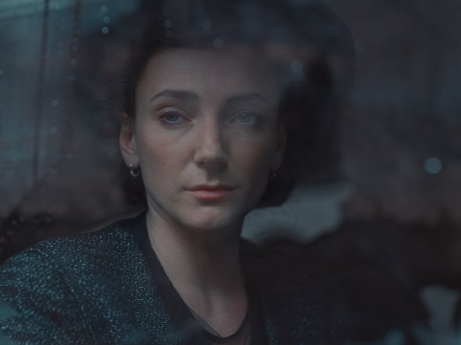 Ema a smrtihlav - De la película - Alexandra Borbély