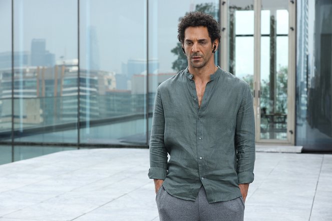 Largo Winch : Le prix de l’argent - Z filmu - Tomer Sisley