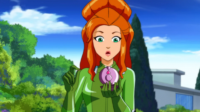 Totally Spies ! - Celebrity Swipe! - Photos