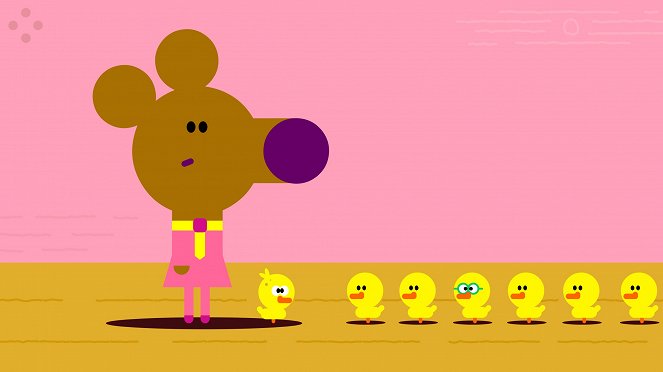 Hey Duggee - The Duck Badge - Photos