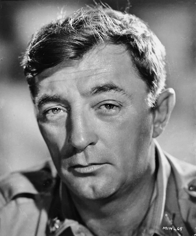 Man in the Middle - Promo - Robert Mitchum