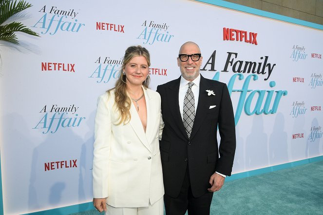 Les Dessous de la famille - Événements - World premiere of Netflix's "A Family Affair" at The Egyptian Theatre Hollywood on June 13, 2024 in Los Angeles, California.