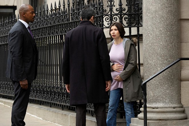 Law & Order - Season 23 - Family Ties - Photos