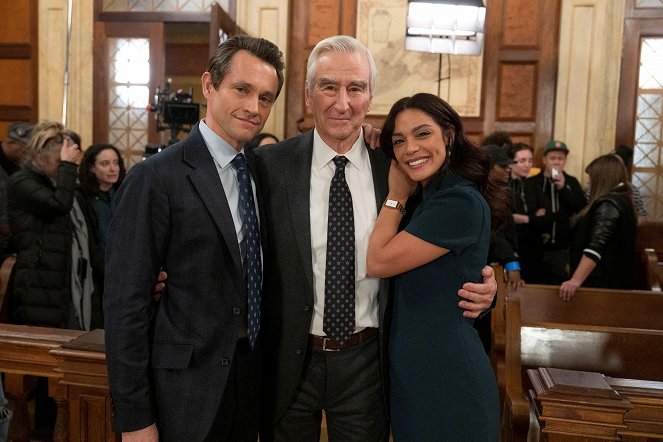 Law & Order - Season 23 - Last Dance - Van de set