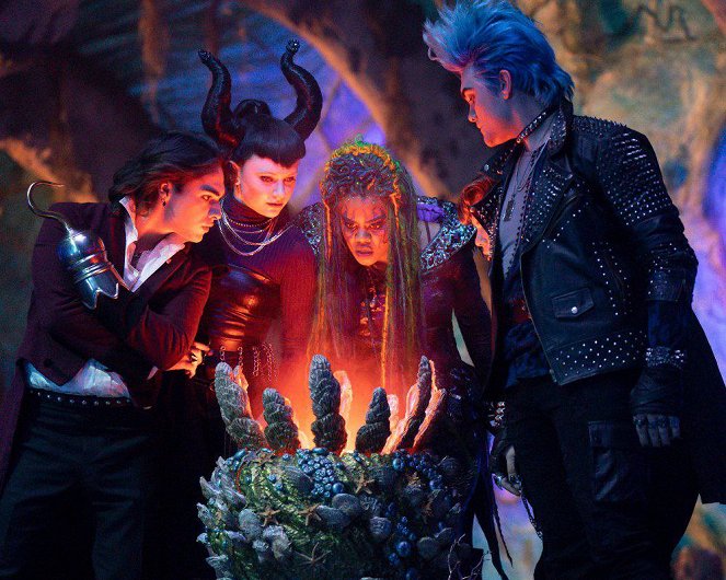 Descendants : L'Ascension de Red - Film - Mars, Dara Reneé, Anthony Pyatt