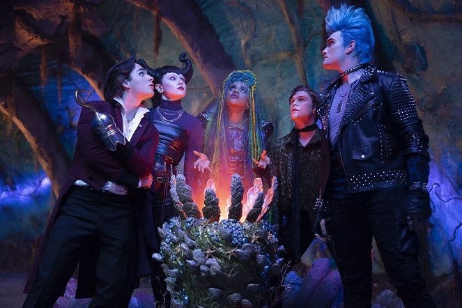 Descendants : L'Ascension de Red - Film - Joshua Colley, Mars, Dara Reneé, Peder Lindell, Anthony Pyatt