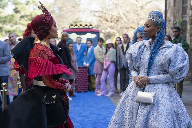 Descendants: The Rise of Red - Photos - Rita Ora, Brandy Norwood