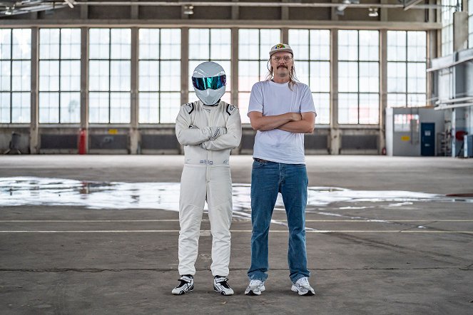 Top Gear Suomi - Werbefoto - Stig Dogg