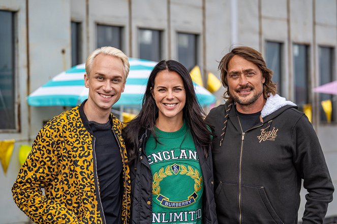 Top Gear Suomi - Werbefoto - Christoffer Strandberg, Satu Tuomisto, Teemu Selänne