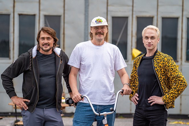 Top Gear Suomi - Werbefoto - Teemu Selänne, Stig Dogg, Christoffer Strandberg