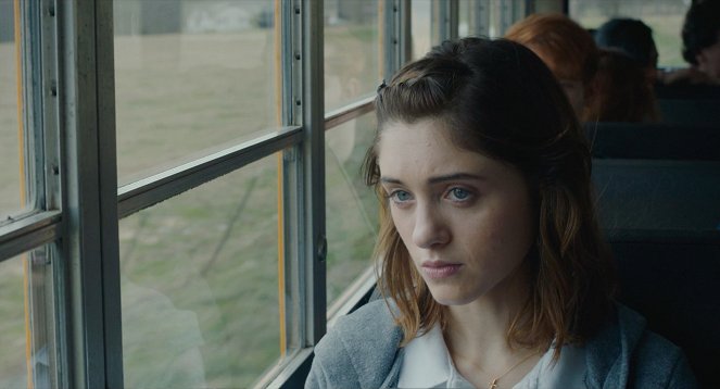 Yes, God, Yes - Van film - Natalia Dyer