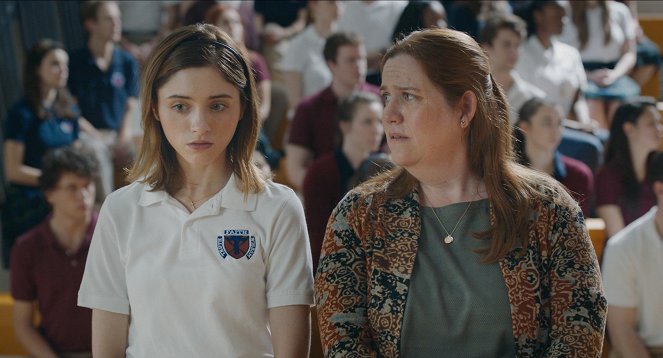 Boží pokušení - Z filmu - Natalia Dyer, Donna Lynne Champlin