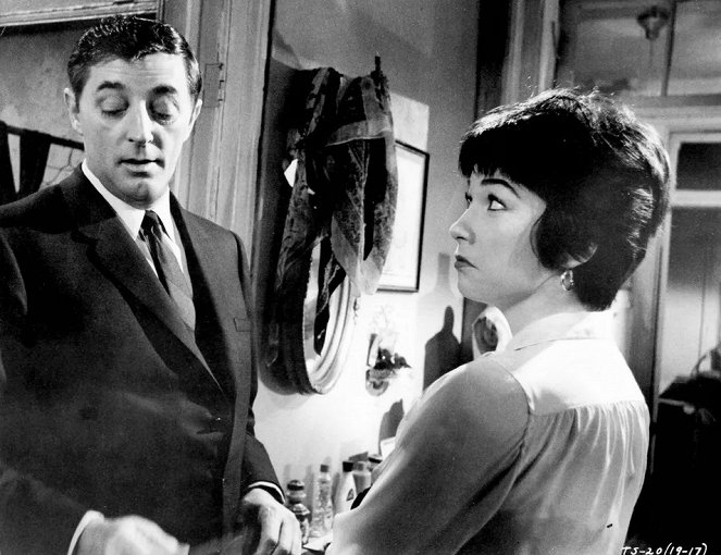 Two for the Seesaw - Filmfotók - Robert Mitchum, Shirley MacLaine