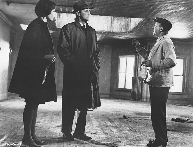 Spiel zu zweit - Filmfotos - Shirley MacLaine, Robert Mitchum