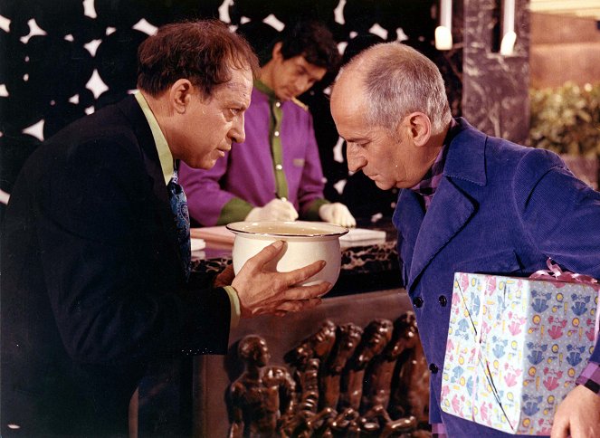 Alles tanzt nach meiner Pfeife - Filmfotos - Paul Préboist, Louis de Funès