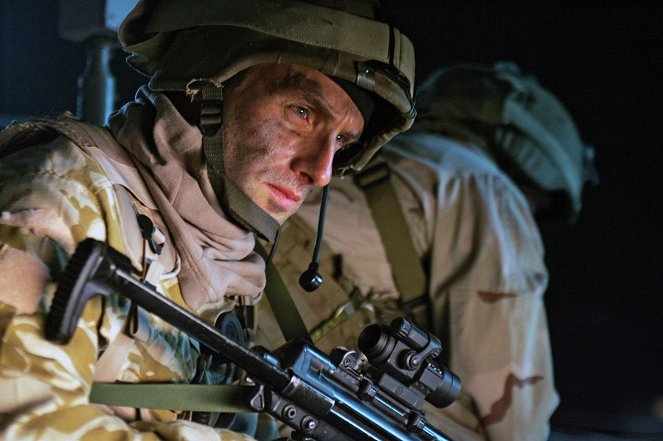 Strike Back - Origins - Iraq: Part One - Photos - Andrew Lincoln