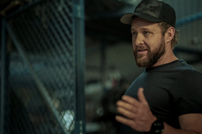 SEAL Team - Season 7 - Chaos in the Calm - Photos - A. J. Buckley