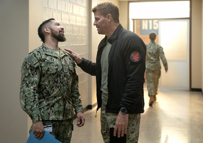 SEAL Team - Chaos in the Calm, Part 2 - Photos - Neil Brown Jr., David Boreanaz