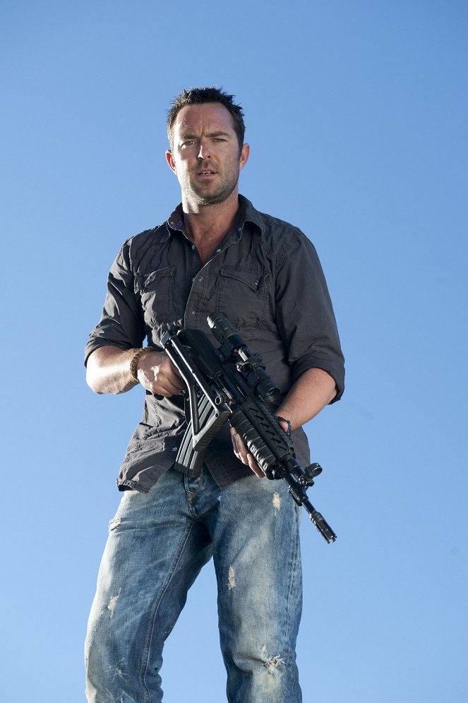 Strike Back - Episode 5 - Promoción - Sullivan Stapleton