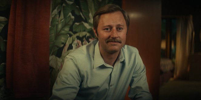 Physical - Like We Never Left - Van film - Rory Scovel