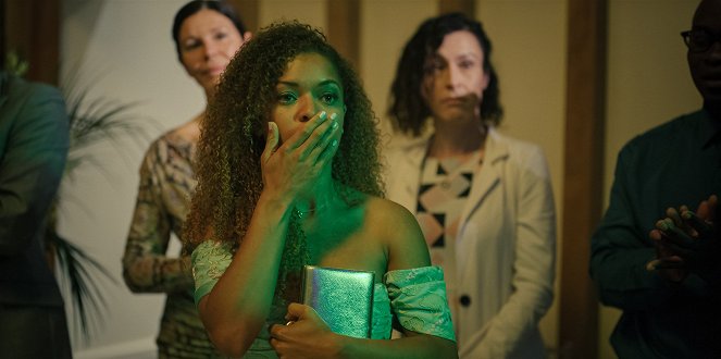 Still Up - The Wedding - Filmfotos - Antonia Thomas