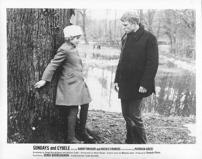 Sundays and Cybele - Lobby Cards - Patricia Gozzi, Hardy Krüger